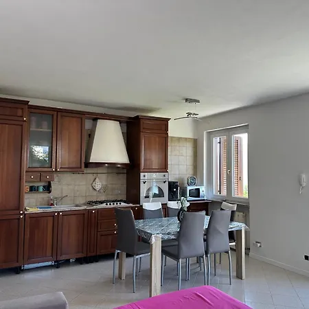 Апартаменты Sole Вербания